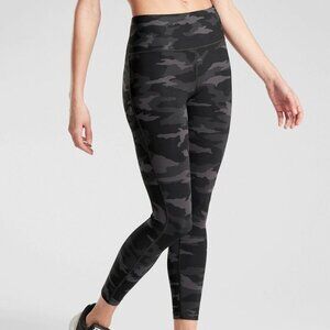 Athleta Ultimate Camo 7/8 Tight Leggings in Black Gray Size Medium